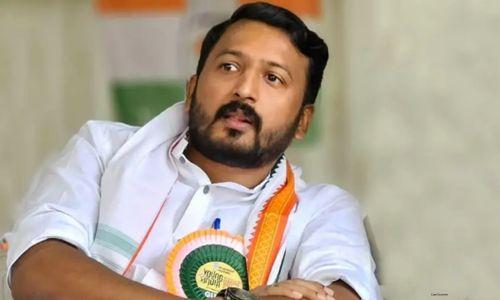 രാഹുൽ മാങ്കൂട്ടത്തിൽ ഇന്ന് തലസ്ഥാനത്ത്; എംഎൽഎ സ്ഥാനം രാജിവച്ചേക്കും രാഹുൽ മാങ്കൂട്ടത്തിൽ ഇന്ന് തലസ്ഥാനത്ത്; എംഎൽഎ സ്ഥാനം രാജിവച്ചേക്കും