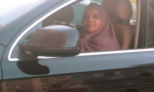 സൗ­ദി­യി­ലേയ്­ക്ക് ആദ്യമാ­യി­  വാ­ഹനം ഓടി­ച്ചത് മലയാ­ളി­ വനി­ത 