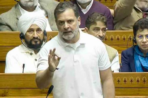 പാർലമെന്റിൽ 'ഇഡിയറ്റ്' പ്രയോഗം; രാഹുൽ ഗാന്ധിക്കെതിരെ കടുപ്പിച്ച് ഭരണപക്ഷം; സഭ പ്രക്ഷുബ്ധം