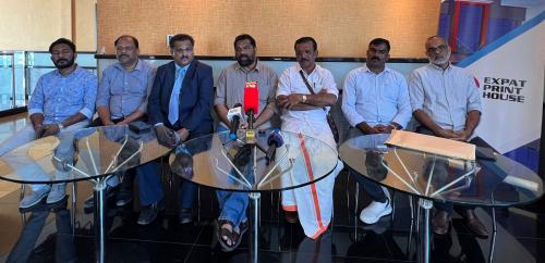 പിവി അൻവർ ആളികത്തുന്ന മെഴുകുതിരിയാണെന്നും, അദ്ദേഹത്തിന്റെ ആരോപണങ്ങൾ ആരും കണക്കിലെടുക്കില്ലെന്നും പിപി സുനീർ എംപി പിവി അൻവർ ആളികത്തുന്ന മെഴുകുതിരിയാണെന്നും, അദ്ദേഹത്തിന്റെ ആരോപണങ്ങൾ ആരും കണക്കിലെടുക്കില്ലെന്നും പിപി സുനീർ എംപി