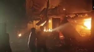 തമിഴ്നാട്ടിൽ പടക്ക കടയിൽ സ്ഫോടനം; നാല് പേർ മരിച്ചു തമിഴ്നാട്ടിൽ പടക്ക കടയിൽ സ്ഫോടനം; നാല് പേർ മരിച്ചു