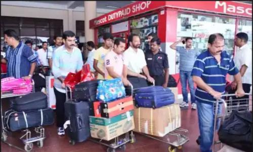 കോവിഡ്; ആറ് രാജ്യങ്ങളിൽ നിന്നും ഇന്ത്യയിലെത്തുന്നവർക്ക് ഏർപ്പെടുത്തിയ നിയന്ത്രണങ്ങൾ പിൻവലിച്ചു കോവിഡ്; ആറ് രാജ്യങ്ങളിൽ നിന്നും ഇന്ത്യയിലെത്തുന്നവർക്ക് ഏർപ്പെടുത്തിയ നിയന്ത്രണങ്ങൾ പിൻവലിച്ചു