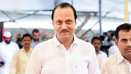 അജിത് പവാറിന്റെ ആയിരം കോടിയുടെ സ്വത്ത് ആദായനികുതി വകുപ്പ് കണ്ടുകെട്ടി അജിത് പവാറിന്റെ ആയിരം കോടിയുടെ സ്വത്ത് ആദായനികുതി വകുപ്പ് കണ്ടുകെട്ടി
