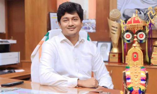 തൃശൂർ വോട്ട് കൊള്ള: മുൻ കലക്ടർ കൃഷ്ണ തേജക്കെതിരായ ആരോപണങ്ങൾ തള്ളി മുഖ്യ തെരഞ്ഞെടുപ്പ് ഓഫിസർ