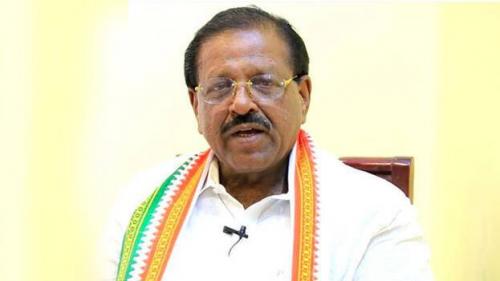 പദവിയിലിരുന്ന് വ്യക്തിപരമായ അഭിപ്രായങ്ങൾ പറയരുത്': അടൂർ പ്രകാശിനെതിരെ രാജ്മോഹൻ ഉണ്ണിത്താൻ