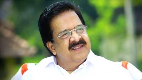 മുഖ്യമന്ത്രി സ്ഥാനത്തിനായി അവകാശവാദം ഉന്നയിക്കില്ലെന്ന് ചെന്നിത്തല മുഖ്യമന്ത്രി സ്ഥാനത്തിനായി അവകാശവാദം ഉന്നയിക്കില്ലെന്ന് ചെന്നിത്തല