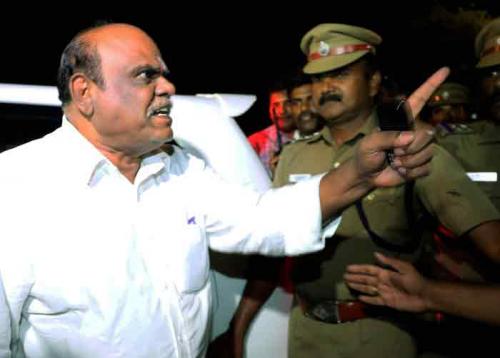 കൊൽക്കത്ത ഹൈക്കോടതി മുൻ ജസ്റ്റിസ് കർണ്ണൻ അറസ്റ്റിൽ