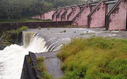 കേരളത്തിന്‍റെ ആവശ്യം തള്ളി തമിഴ്‌നാട് മുല്ലപ്പെരിയാർ‍ അണക്കെട്ടിലെ ഷട്ടറുകൾ വീണ്ടും തുറന്നു