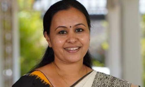 സർക്കാർ ഡോക്ടർ സ്വകാര്യ പ്രാക്ടീസ് നടത്തിയാൽ കർശന നടപടി; ആവർത്തിച്ച് വീണ ജോര്ജ് സർക്കാർ ഡോക്ടർ സ്വകാര്യ പ്രാക്ടീസ് നടത്തിയാൽ കർശന നടപടി; ആവർത്തിച്ച് വീണ ജോര്ജ്