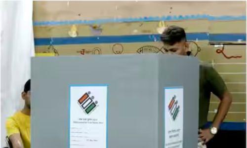 ലോക്സഭാ തെരഞ്ഞെടുപ്പ്; ആറാം ഘട്ട വോട്ടെടുപ്പ് ആരംഭിച്ചു ലോക്സഭാ തെരഞ്ഞെടുപ്പ്; ആറാം ഘട്ട വോട്ടെടുപ്പ് ആരംഭിച്ചു