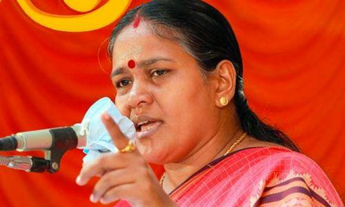 ജില്ലാ നേതൃത്വത്തിനെതിരെ പരാതി നല്കിയെന്ന വാര്ത്ത അവാസ്തവം'; പൊട്ടിക്കരഞ്ഞ് ശോഭ ജില്ലാ നേതൃത്വത്തിനെതിരെ പരാതി നല്കിയെന്ന വാര്ത്ത അവാസ്തവം'; പൊട്ടിക്കരഞ്ഞ് ശോഭ