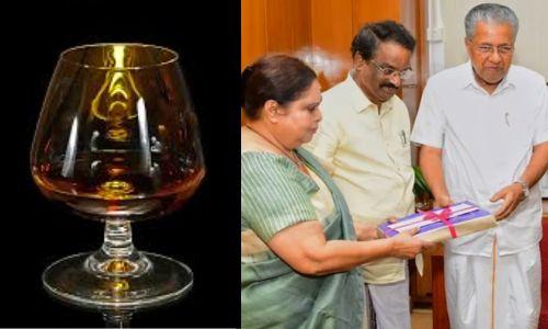 മലയാളസിനിമ 'ബോയ്സ് ക്ലബ്' പോലെ ; മദ്യപിച്ച് ലൈംഗികതയുമായി ബന്ധപ്പെട്ട അസഭ്യ തമാശകൾ മലയാളസിനിമ 'ബോയ്സ് ക്ലബ്' പോലെ ; മദ്യപിച്ച് ലൈംഗികതയുമായി ബന്ധപ്പെട്ട അസഭ്യ തമാശകൾ
