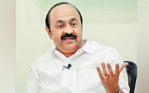 എംഎല്എമാര്ക്കും എംപിമാര്ക്കുമുള്ള സംസ്ഥാന സര്ക്കാരിന്റെ സൗജന്യ ഓണക്കിറ്റ് വേണ്ടെന്ന് വച്ച് യുഡിഎഫ് എംഎല്എമാര്ക്കും എംപിമാര്ക്കുമുള്ള സംസ്ഥാന സര്ക്കാരിന്റെ സൗജന്യ ഓണക്കിറ്റ് വേണ്ടെന്ന് വച്ച് യുഡിഎഫ്
