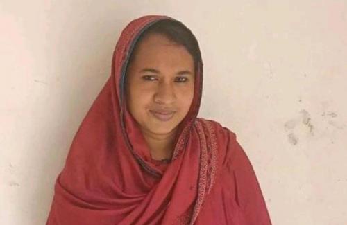 ചാലിയത്ത് തീകൊളുത്തി യുവതി ആത്മഹത്യ ചെയ്ത സംഭവം; ദുരൂഹത ആരോപിച്ച് ബന്ധുക്കൾ ചാലിയത്ത് തീകൊളുത്തി യുവതി ആത്മഹത്യ ചെയ്ത സംഭവം; ദുരൂഹത ആരോപിച്ച് ബന്ധുക്കൾ