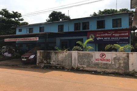 കസ്റ്റഡിയിലെടുത്ത പ്രതിക്ക് കോവിഡ് രോഗിയുമായി സന്പർക്കം: പെരുന്പാവൂർ പോലീസ് സ്റ്റേഷൻ അടച്ചു   