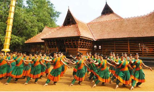 അക്ഷരരൂപം പ്രാപിച്ച് കളിയരങ്ങിലെ വാമൊഴി വഴക്കങ്ങൾ; ചരിത്രപരമായ ചുവടുവെപ്പുമായി കേരള കലാമണ്ഡലം