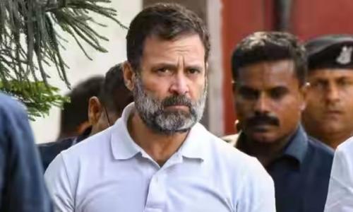 രാഹുൽ ഗാന്ധി മാപ്പ് പറഞ്ഞില്ലെങ്കിൽ സഭയിൽ സംസാരിക്കാന് അനുവദിക്കില്ലെന്ന് ബിജെപി നേതാക്കൾ രാഹുൽ ഗാന്ധി മാപ്പ് പറഞ്ഞില്ലെങ്കിൽ സഭയിൽ സംസാരിക്കാന് അനുവദിക്കില്ലെന്ന് ബിജെപി നേതാക്കൾ