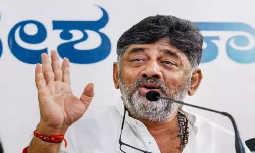 ലീഡ് ചെയ്യുന്ന സ്ഥാനാർഥികളോട് ബംഗളൂരുവില് എത്താന് കോണ്ഗ്രസ് നിർദ്ദേശം ലീഡ് ചെയ്യുന്ന സ്ഥാനാർഥികളോട് ബംഗളൂരുവില് എത്താന് കോണ്ഗ്രസ് നിർദ്ദേശം