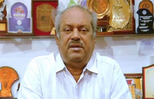 ലൈസൻസില്ല; വ്യാപാരി വ്യവസായി ഏകോപന സമിതി പ്രസിഡണ്ടിന്‍റെ കട അടച്ചുപൂട്ടി      