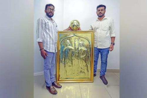 ദുബൈ ഭരണാധികാരികളുടെ പ്രതിരൂപം പിച്ചളയിൽ തീർത്ത് ശ്രദ്ധനേടി മലയാളി സുഹൃത്തുക്കൾ