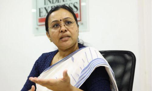 കോഴിക്കോട് ബീച്ച് ആശുപത്രിയിലെ പീഡന ശ്രമം: ഫിസിയോ തെറാപിസ്റ്റിനെ സസ്പെന്ഡ് ചെയ്യുമെന്ന് ആരോഗ്യമന്ത്രി കോഴിക്കോട് ബീച്ച് ആശുപത്രിയിലെ പീഡന ശ്രമം: ഫിസിയോ തെറാപിസ്റ്റിനെ സസ്പെന്ഡ് ചെയ്യുമെന്ന് ആരോഗ്യമന്ത്രി