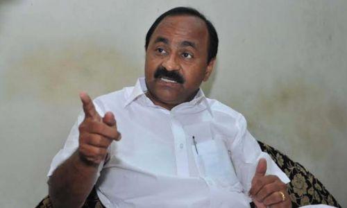 സർക്കാരിന് വേണ്ടി വിടുപണി ചെയ്യുന്ന പൊലീസുകാരെ വെറുതെ വിടില്ല’; വി ഡി സതീശൻ സർക്കാരിന് വേണ്ടി വിടുപണി ചെയ്യുന്ന പൊലീസുകാരെ വെറുതെ വിടില്ല’; വി ഡി സതീശൻ