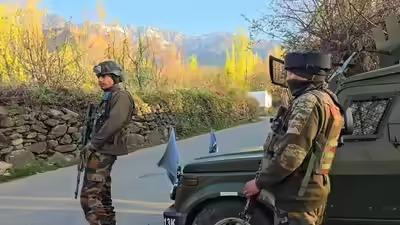 കശ്മീരിൽ ലഷ്‌കർ ഭീകരശൃംഖല തകർത്തു; അഞ്ച് പേർ പിടിയിൽ