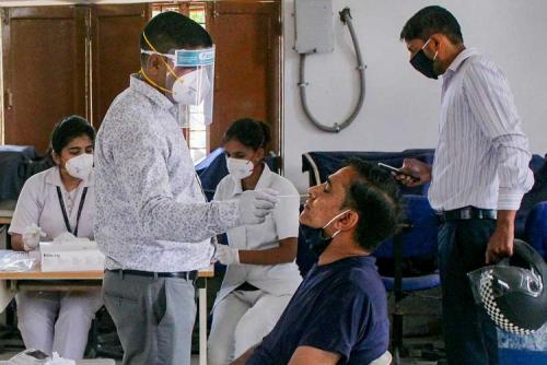 സംസ്ഥാനത്ത് ഇന്ന് 37,290 പേര്ക്ക് കോവിഡ് സംസ്ഥാനത്ത് ഇന്ന് 37,290 പേര്ക്ക് കോവിഡ്