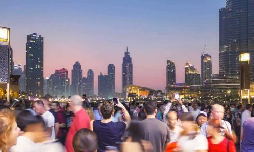 രാത്രിയിൽ ഒറ്റയ്ക്ക് സഞ്ചരിക്കാം; യു.എ.ഇ സുരക്ഷിതമെന്ന് 98.7% പേരും