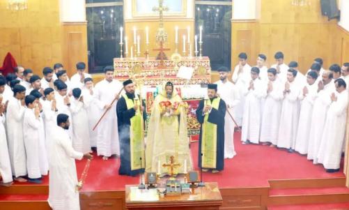 ബഹ്റൈൻ സെന്റ് മേരീസ് ഇന്ത്യൻ ഓർത്തഡോക്സ് കത്തീഡ്രലിൽ പുതുവത്സര ശുശ്രൂഷകൾ നടന്നു ബഹ്റൈൻ സെന്റ് മേരീസ് ഇന്ത്യൻ ഓർത്തഡോക്സ് കത്തീഡ്രലിൽ പുതുവത്സര ശുശ്രൂഷകൾ നടന്നു
