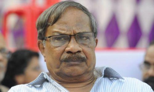 എം.ടി. വാസുദേവൻ നായരുടെ വീട്ടിലെ കവർച്ച: പാചകക്കാരിയും ബന്ധുവും പിടിയിൽ എം.ടി. വാസുദേവൻ നായരുടെ വീട്ടിലെ കവർച്ച: പാചകക്കാരിയും ബന്ധുവും പിടിയിൽ