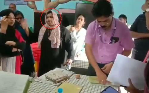 പരിശോധനക്ക് എത്തിയ വിദ്യാഭ്യാസ വകുപ്പ് ഉദ്യോഗസ്ഥരെ തടഞ്ഞ അധ്യാപികക്ക് സസ്പെൻഷൻ പരിശോധനക്ക് എത്തിയ വിദ്യാഭ്യാസ വകുപ്പ് ഉദ്യോഗസ്ഥരെ തടഞ്ഞ അധ്യാപികക്ക് സസ്പെൻഷൻ