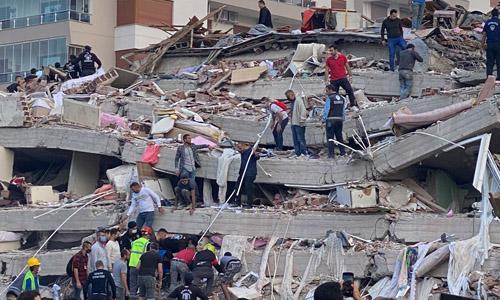 തുർക്കി ഭൂകന്പത്തിൽ മരിച്ചവരുടെ എണ്ണം 71 ആയി