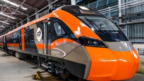 വന്ദേഭാരതിൽ മോശം ഭക്ഷണം: കാറ്ററിങ് കമ്പനിക്ക് 50 ലക്ഷം രൂപ പിഴ