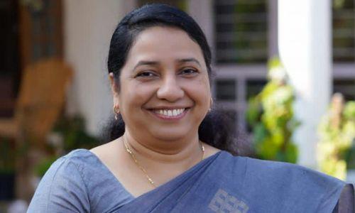 ഇടുക്കി ജില്ലാ കളക്ടര് ഷീബ ജോര്ജിനെ മാറ്റണമെന്ന സര്ക്കാരിന്റെ ആവശ്യം ഹൈക്കോടതി തള്ളി ഇടുക്കി ജില്ലാ കളക്ടര് ഷീബ ജോര്ജിനെ മാറ്റണമെന്ന സര്ക്കാരിന്റെ ആവശ്യം ഹൈക്കോടതി തള്ളി