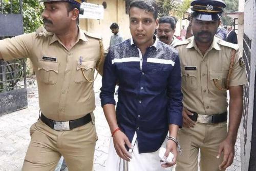 നടിയെ ആക്രമിച്ച കേസ്; ജീവപര്യന്തം തടവ് ശിക്ഷ മരവിപ്പിക്കണമെന്ന പൾസർ സുനിയുടെ അപേക്ഷ ഹൈക്കോടതി തള്ളി