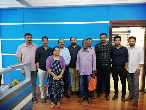 കൈനിറയെ സമ്മാനങ്ങളുമായി സുലൈമാന് ഇന്ന് നാട്ടിലേക്ക് കൈനിറയെ സമ്മാനങ്ങളുമായി സുലൈമാന് ഇന്ന് നാട്ടിലേക്ക്