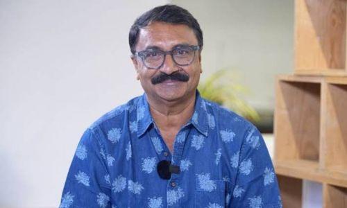 കുരുക്ക് മുറുകുന്നു ; കൊല്ലത്തെ ഹോട്ടലിൽ വി കെ പ്രകാശ് യുവതിക്കായി മുറിയെടുത്തു കുരുക്ക് മുറുകുന്നു ; കൊല്ലത്തെ ഹോട്ടലിൽ വി കെ പ്രകാശ് യുവതിക്കായി മുറിയെടുത്തു