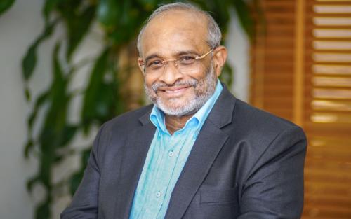 കെ.ജി. ബാബുരാജ് അപ്പർ കുട്ടനാട് മേഖലകളിലേക്ക് ആംബുലൻസ് നൽകി