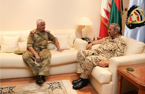 ബഹ്റൈന്റെ സുരക്ഷ സുശക്തം; ബി.ഡി.എഫ് സർവ്വസൈന്യാധിപനും നാഷണൽ ഗാർഡ് കമാൻഡറും കൂടിക്കാഴ്ച നടത്തി