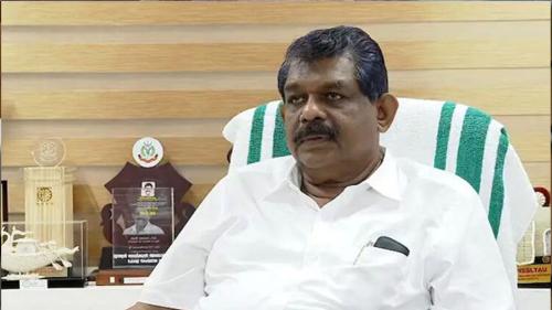 കേരളത്തിലെ മുഴുവൻ ടൂറിസ്റ്റ് ബസ്സുകളും പരിശോധിക്കാനൊരുങ്ങി മോട്ടോർ വാഹന വകുപ്പ് കേരളത്തിലെ മുഴുവൻ ടൂറിസ്റ്റ് ബസ്സുകളും പരിശോധിക്കാനൊരുങ്ങി മോട്ടോർ വാഹന വകുപ്പ്