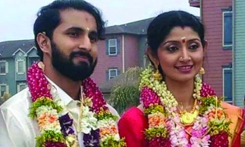 നടി ദിവ്യാ ഉണ്ണി വീണ്ടും വിവാഹിതയായി നടി ദിവ്യാ ഉണ്ണി വീണ്ടും വിവാഹിതയായി