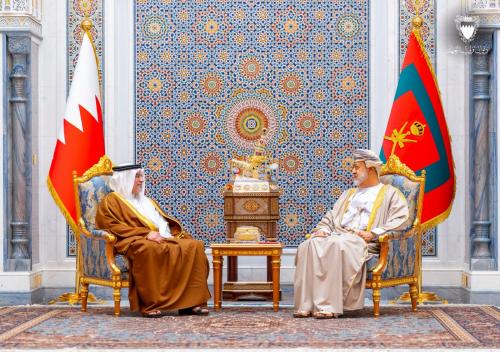 ബഹ്‌റൈൻ കിരീടാവകാശിയും ഒമാൻ സുൽത്താനും കൂടിക്കാഴ്ച നടത്തി; ഉഭയകക്ഷി ബന്ധം ശക്തിപ്പെടുത്താൻ തീരുമാനം