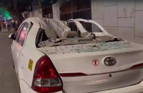 നിര്‍മ്മാണത്തിലിരുന്ന കെട്ടിടത്തിനു മുകളില്‍ നിന്ന് കല്ല് വീണ് രണ്ടുപേര്‍ക്ക് ദാരുണാന്ത്യം