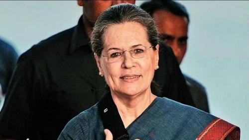 സോണിയ ഗാന്ധിയുടെ ആരോഗ്യനില മോശമായി; ആശുപത്രിയിലേക്ക് മാറ്റി