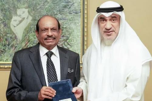 എം.എ. യൂസഫലിക്ക് ചരിത്ര നേട്ടം; കുവൈത്തിന്റെ ആദ്യ 'ഗോൾഡൻ റെസിഡൻസി' സ്വന്തമാക്കി