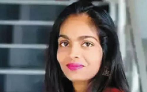 ലണ്ടനിൽ ഇന്ത്യക്കാരി കുത്തേറ്റു മരിച്ചു; 2 പേർ അറസ്റ്റിൽ ലണ്ടനിൽ ഇന്ത്യക്കാരി കുത്തേറ്റു മരിച്ചു; 2 പേർ അറസ്റ്റിൽ