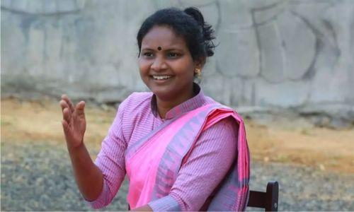 ആലത്തൂരിൽ പാട്ട് തുടരും; രണ്ടാം തവണയും യുഡിഎഫ് പാട്ടും പാടി ജയിക്കുമെന്ന് രമ്യ ഹരിദാസ് ആലത്തൂരിൽ പാട്ട് തുടരും; രണ്ടാം തവണയും യുഡിഎഫ് പാട്ടും പാടി ജയിക്കുമെന്ന് രമ്യ ഹരിദാസ്