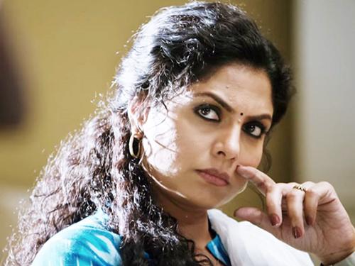 സൈബർ‍ ആക്രമണം സ്ത്രീയായതിനാലെന്ന് ആശ ശരത്ത്