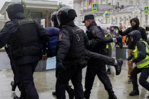 റഷ്യയിൽ മെഡിക്കൽ യൂണിവേഴ്‌സിറ്റി ഹോസ്റ്റലിൽ കത്തിയാക്രമണം: നാല് ഇന്ത്യൻ വിദ്യാർത്ഥികൾക്ക് പരിക്ക്